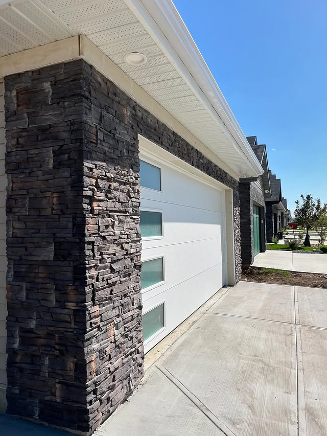 YEG Exteriors Project 13